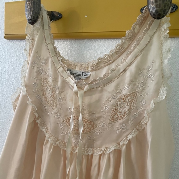 Vintage Christian Dior pink satin nightgown lingerie - Picture 3 of 3